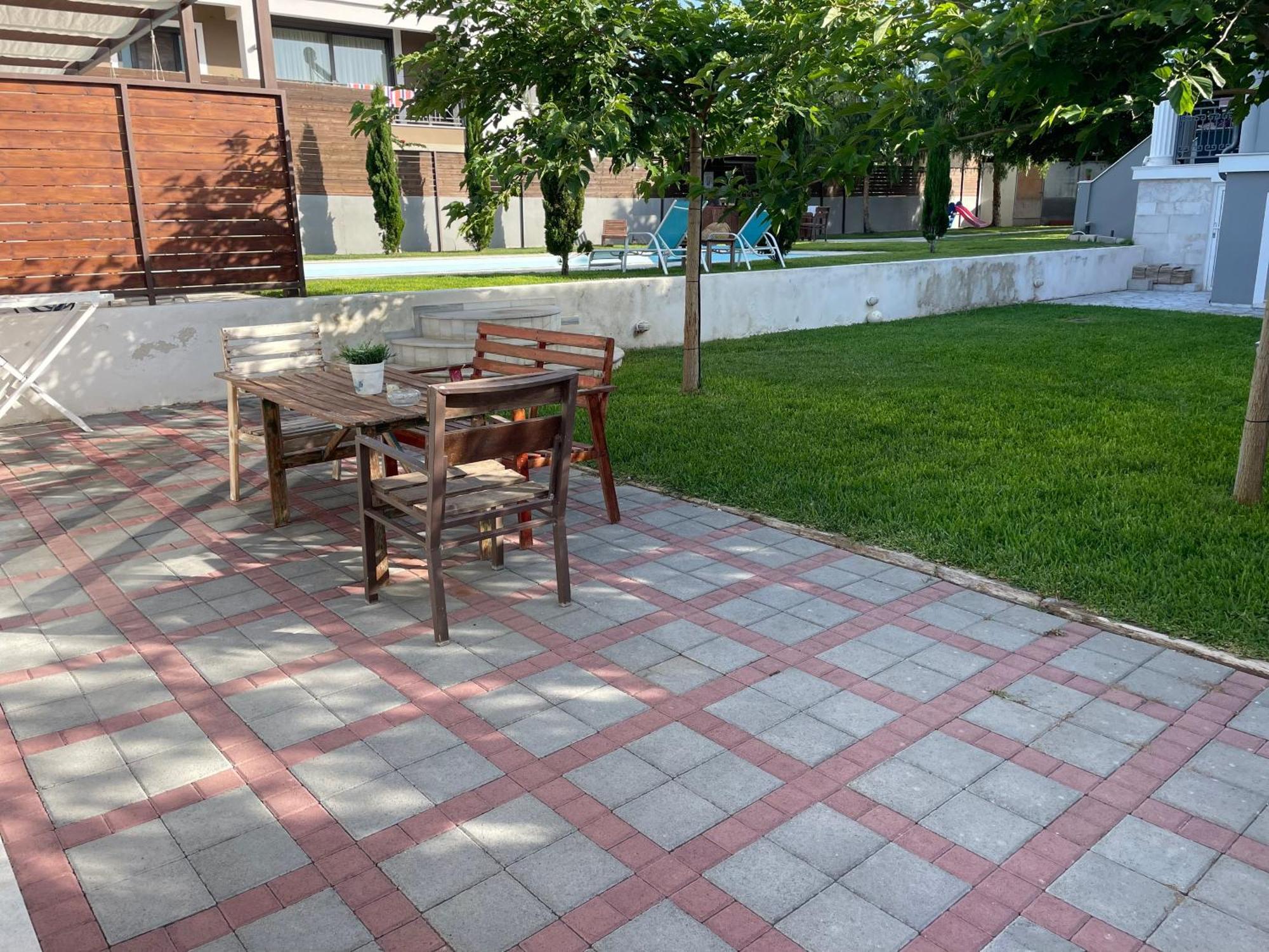 Pool Guesthouse Corinth المظهر الخارجي الصورة